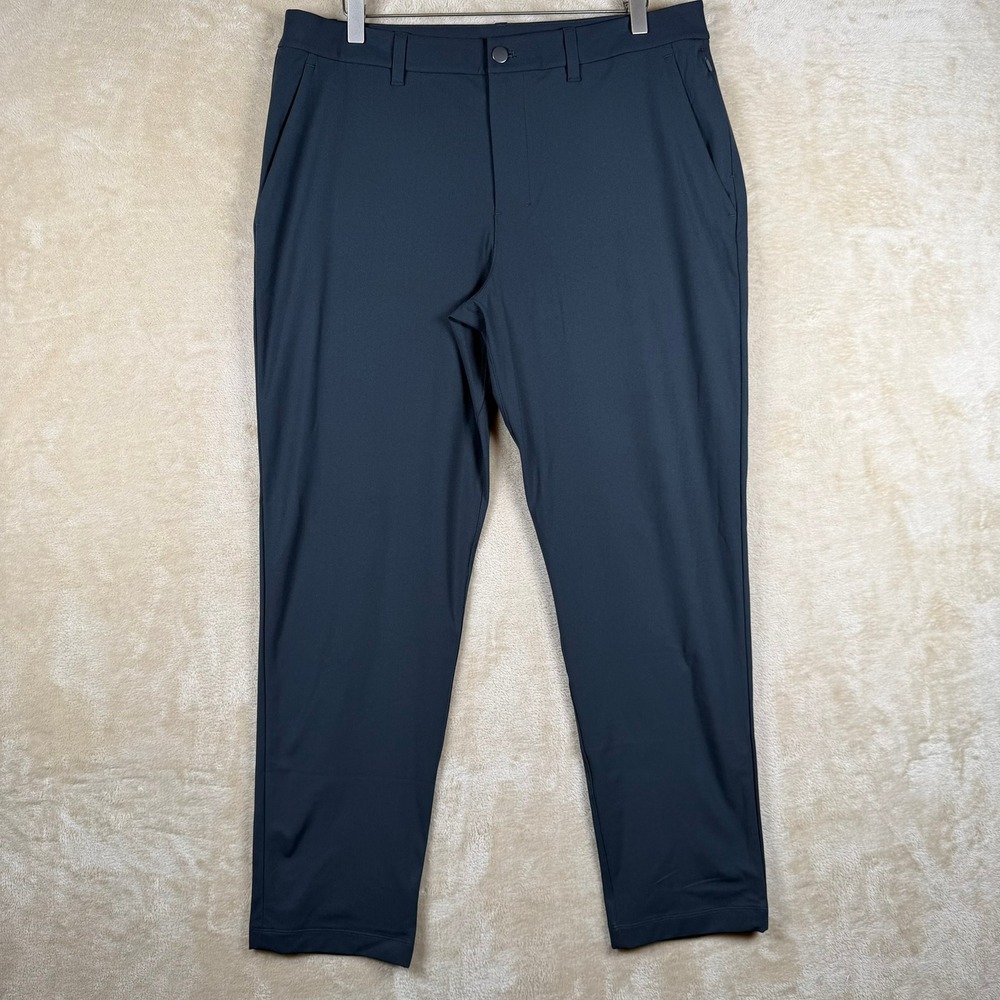 Lululemon Mens 34 Commission Slim Fit Pant Charcoal Grey Technical Chino Casual
